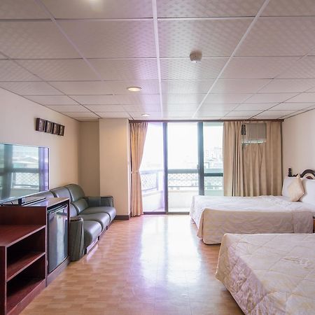 Hualien Youth Apartment Exterior photo