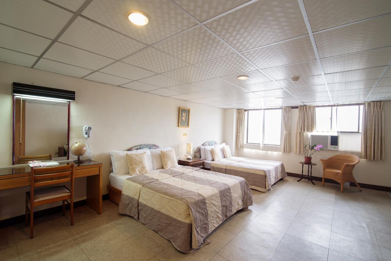 Hualien Youth Apartment Exterior photo