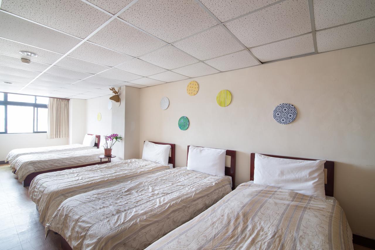 Hualien Youth Apartment Exterior photo