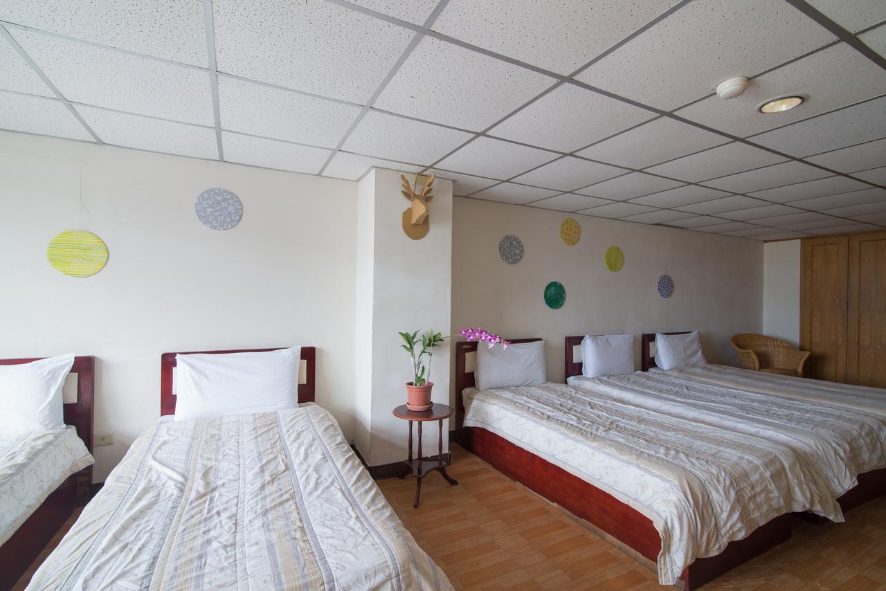 Hualien Youth Apartment Exterior photo